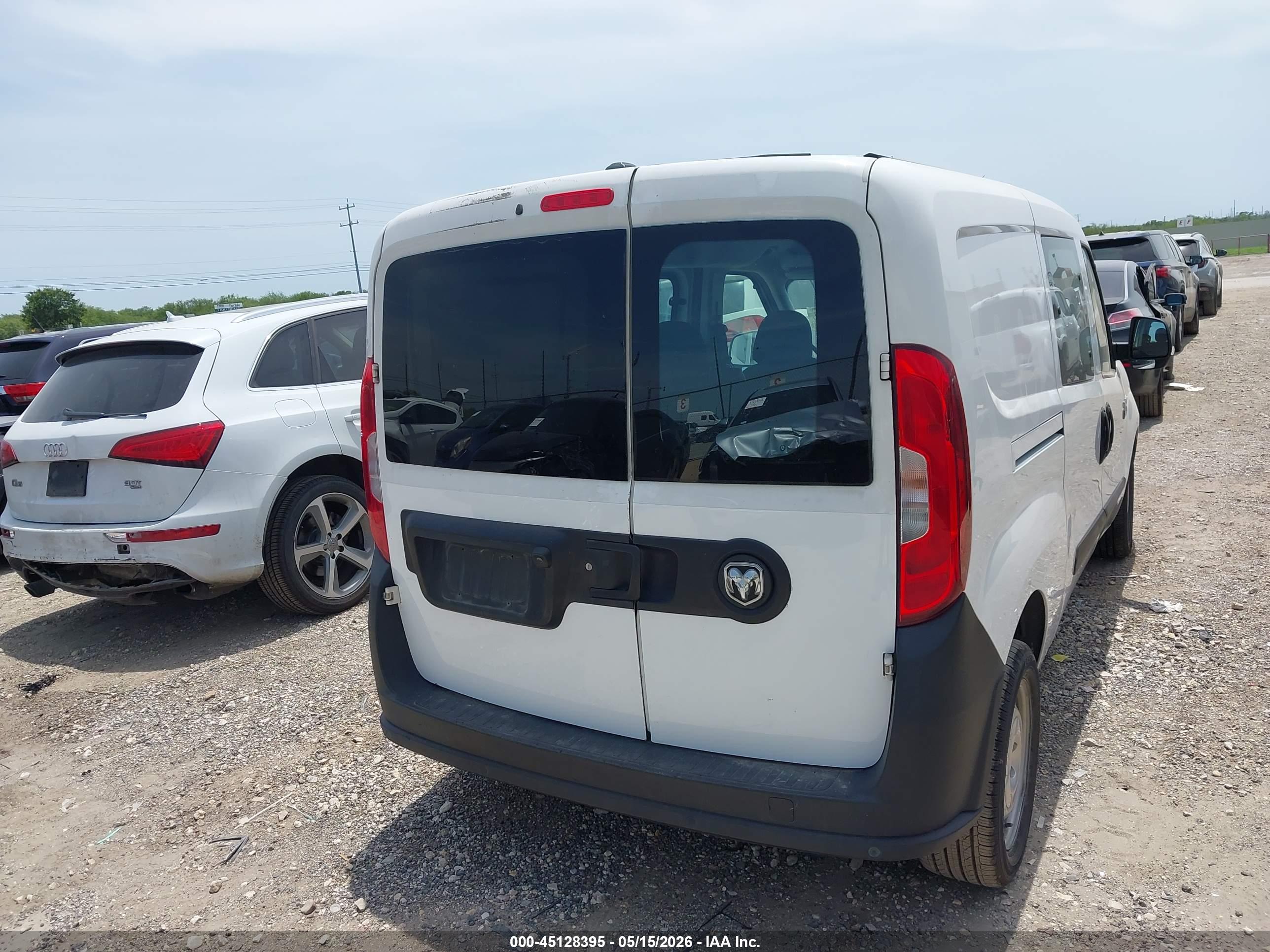 2018 RAM ProMaster City — VIN ZFBERFAB2J6J59196 — photo 4